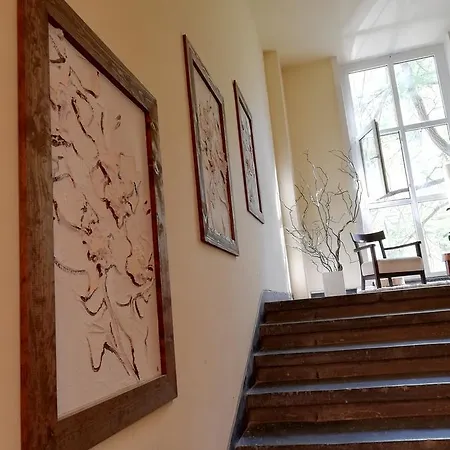 Hostel 6ato Art Sofia
